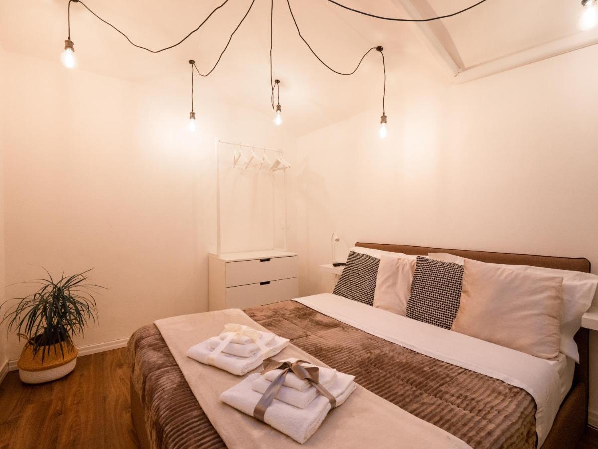 Apartamento Casa Iryna Pietra Ligure Exterior foto