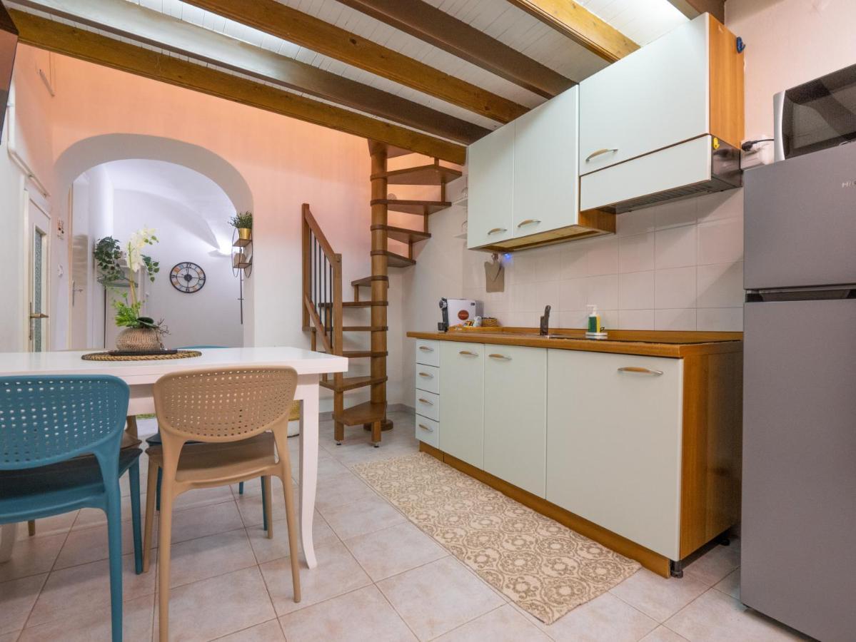 Apartamento Casa Iryna Pietra Ligure Exterior foto